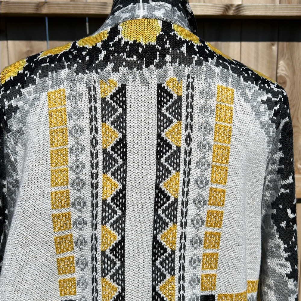 Vertigo Geometric Patterned Long Duster Cardigan - image 6